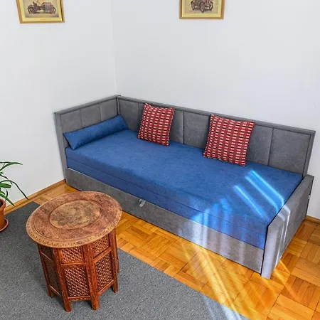 Private With Terrace - 别墅 *